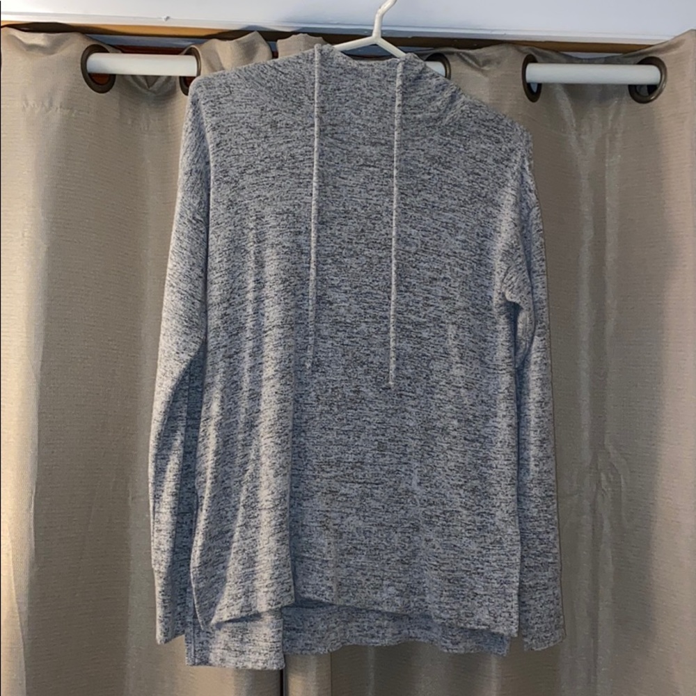Hooded sweater